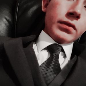 Meet your Posher, Robert